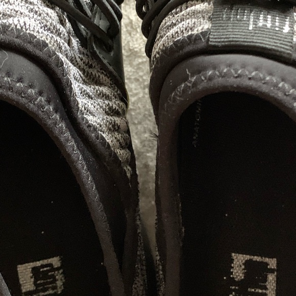 Fitflop woman’s black and white sneakers size 7 - Picture 5 of 10